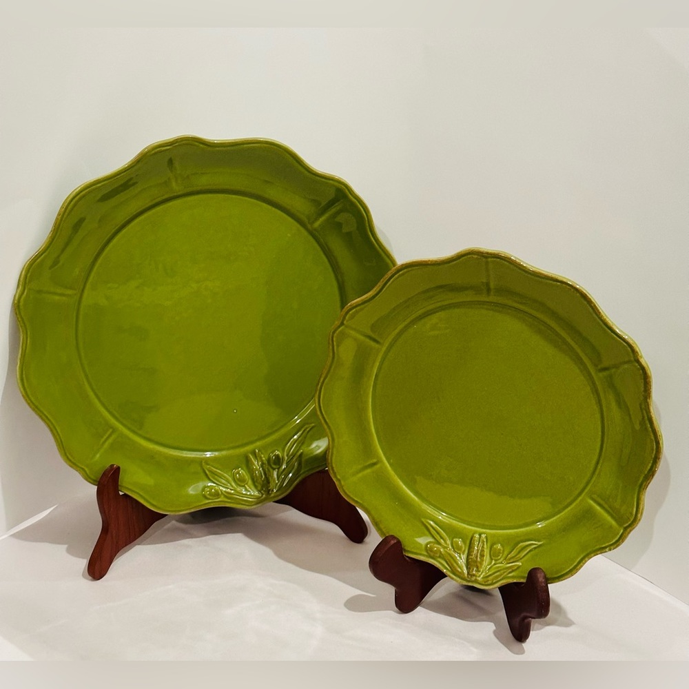 4 BARRARTE Portuguese Ceramic Plate Rustic Green Platters Plates Olive Leaves